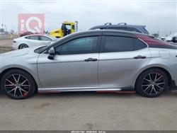 تۆیۆتا کامری